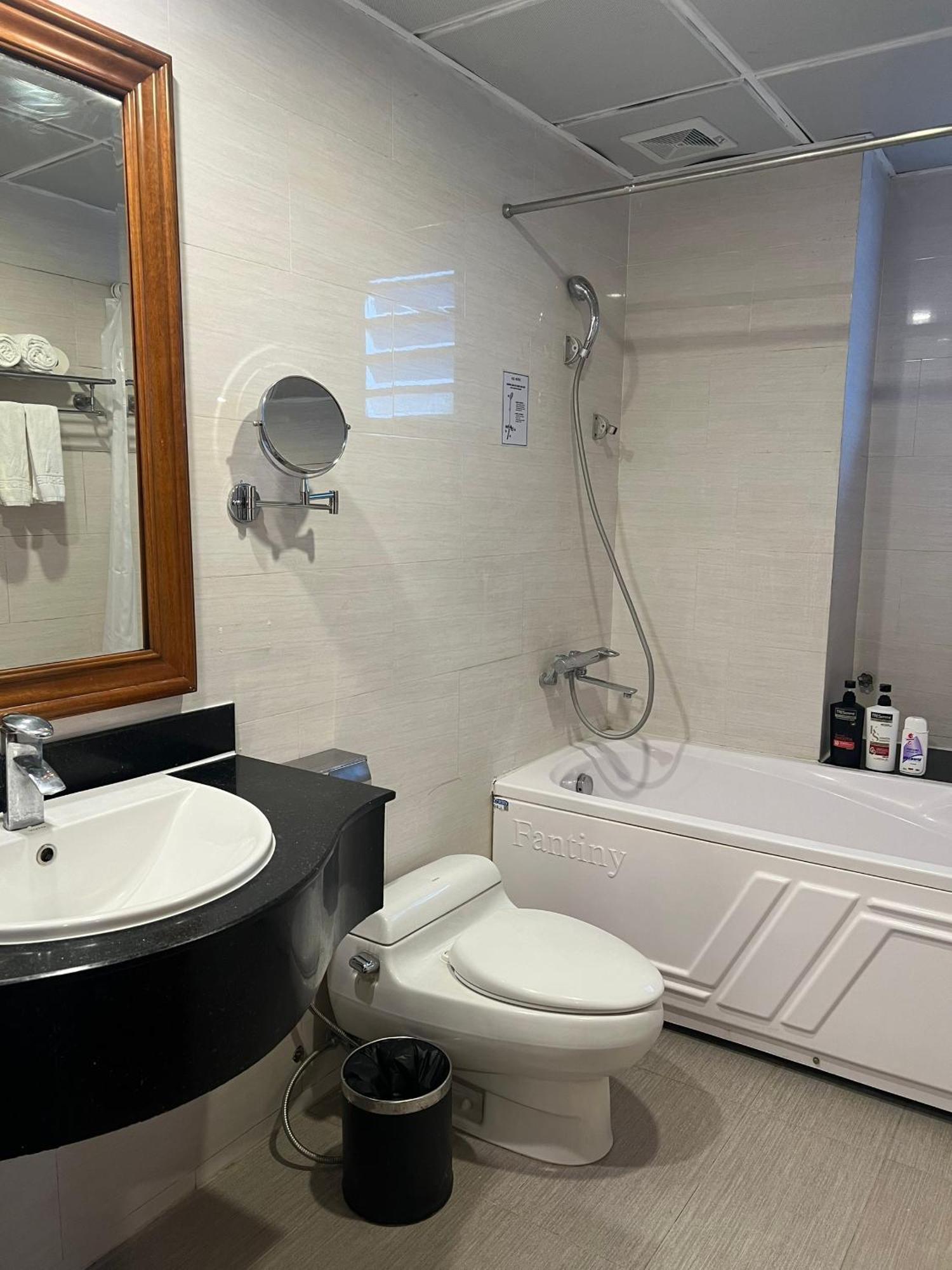 A25 Hotel - 19 Phan Dinh Phung Ανόι Εξωτερικό φωτογραφία